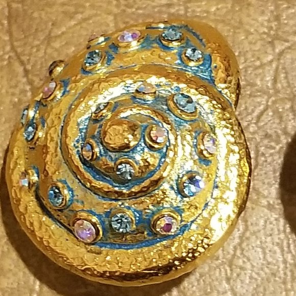 VINTAGE STATEMENT JOSE & MARIA BARRERA CRYSTAL SHELL BEACH CLUSTER GOLD EARRINGS - Picture 11 of 13